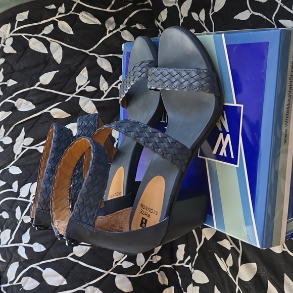 NIB White Mountain Sundown Sandals - Size 8.5 Women's - Picture 3 of 7